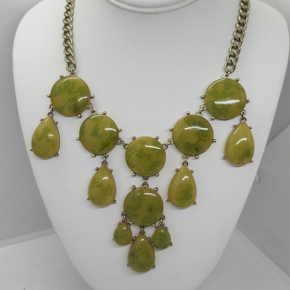Ann Taylor Loft Necklace‎ , Green Marbled Necklace